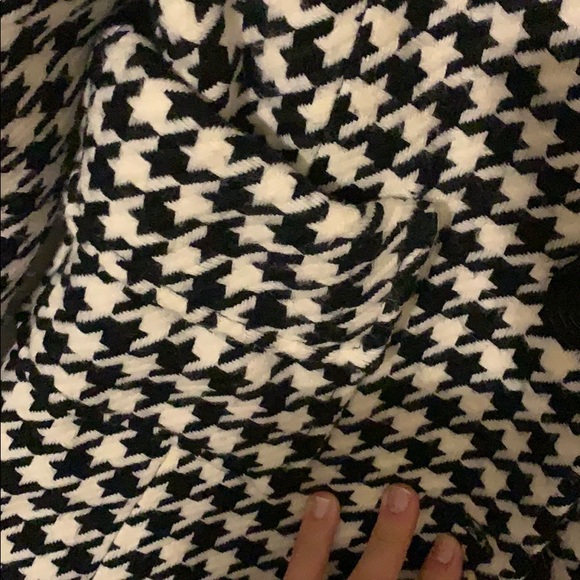Last Kiss Houndstooth Pea Coat - Picture 2 of 4